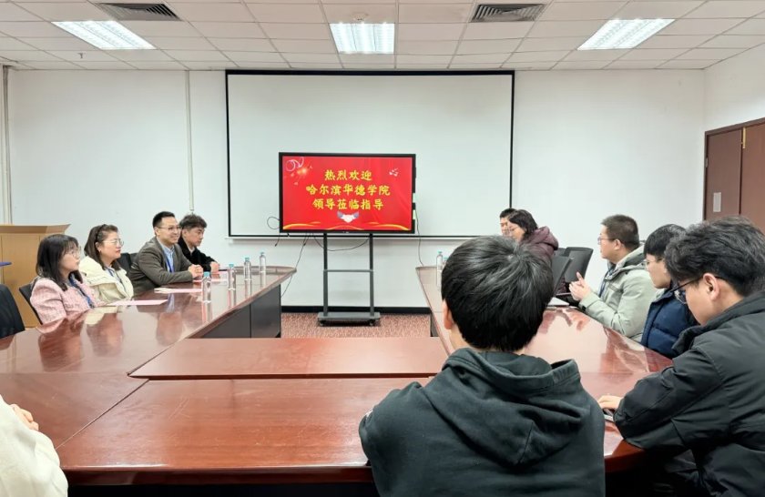 工作不断线”的攻坚姿态