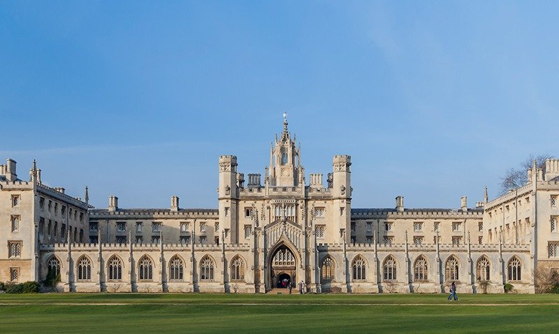 学校已与英国