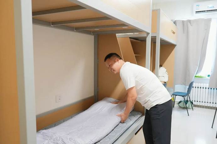 这两天里一场接一场的“硬核安排”