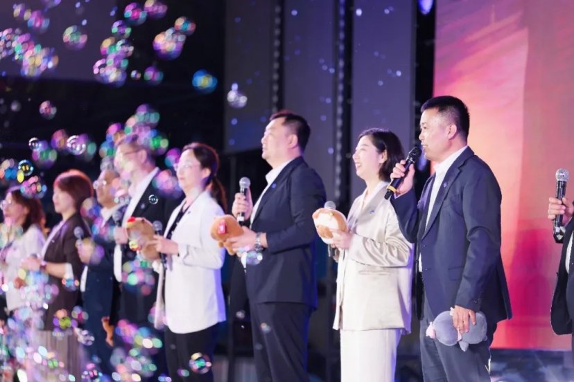 心有所向 奔赴山海