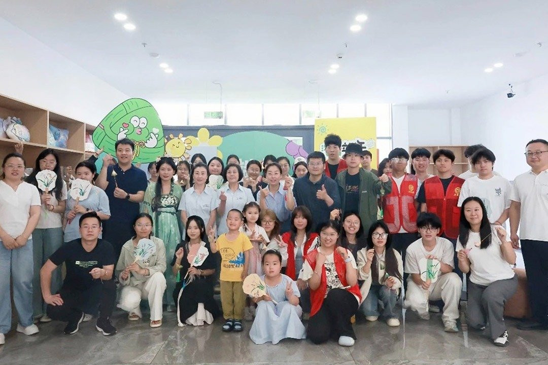 开云真人下载中心优惠活动图书馆学生管