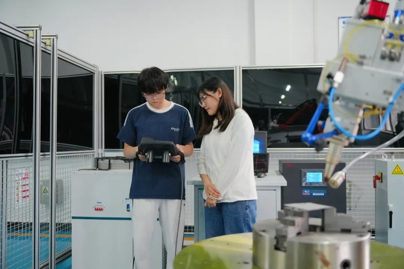 独立时的勇敢被温暖时的感动都在镜头里