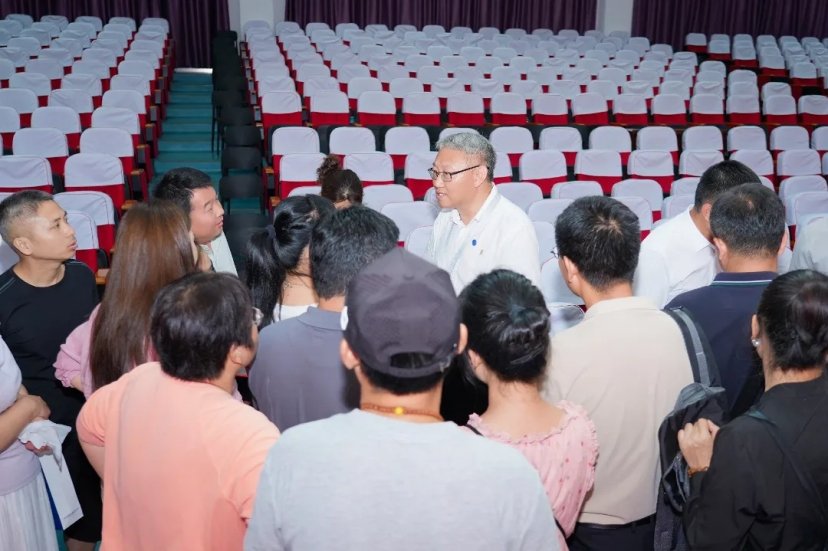 省政协副主席庞达到开云真人下载中心手