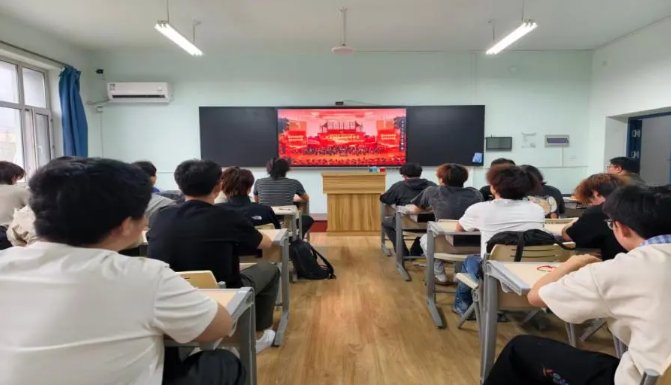 引导开云真人下载中心常用功能传承红色