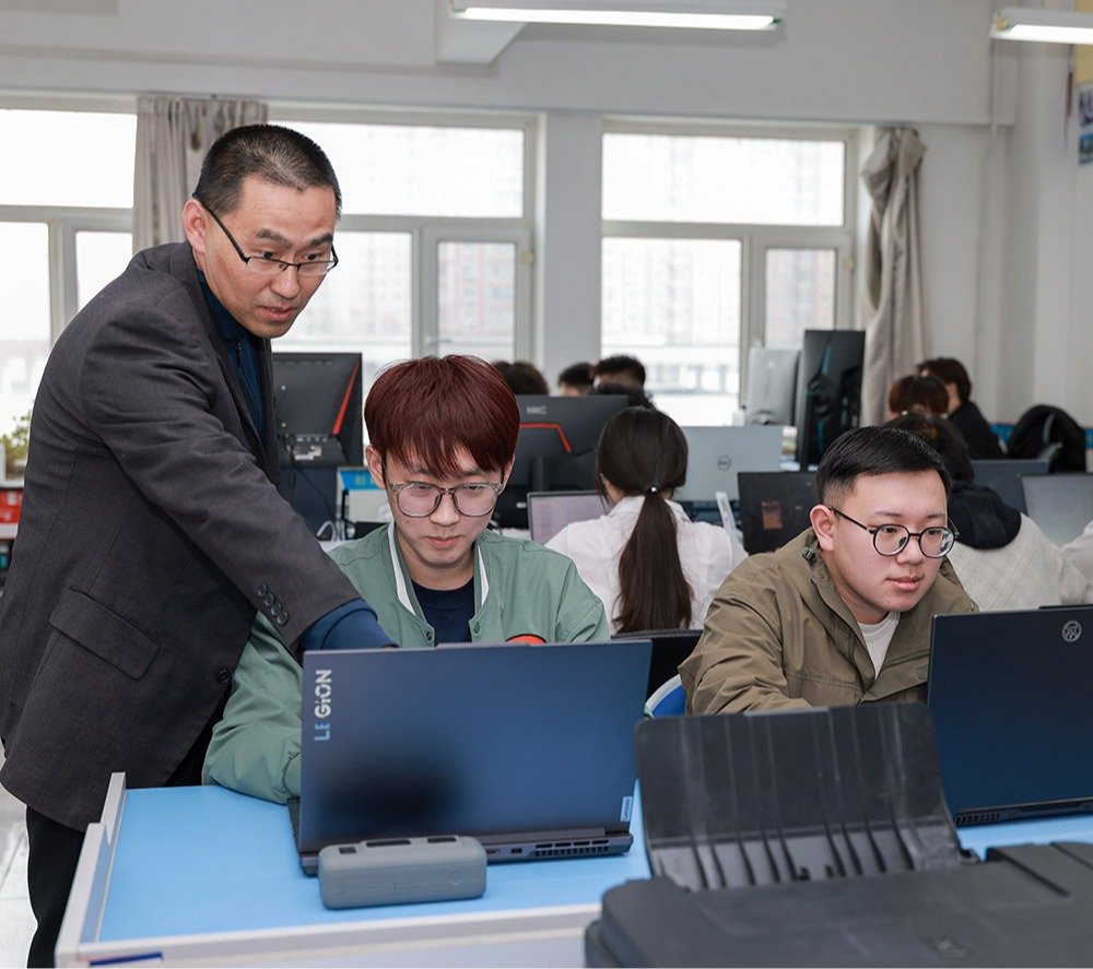 开云真人下载中心